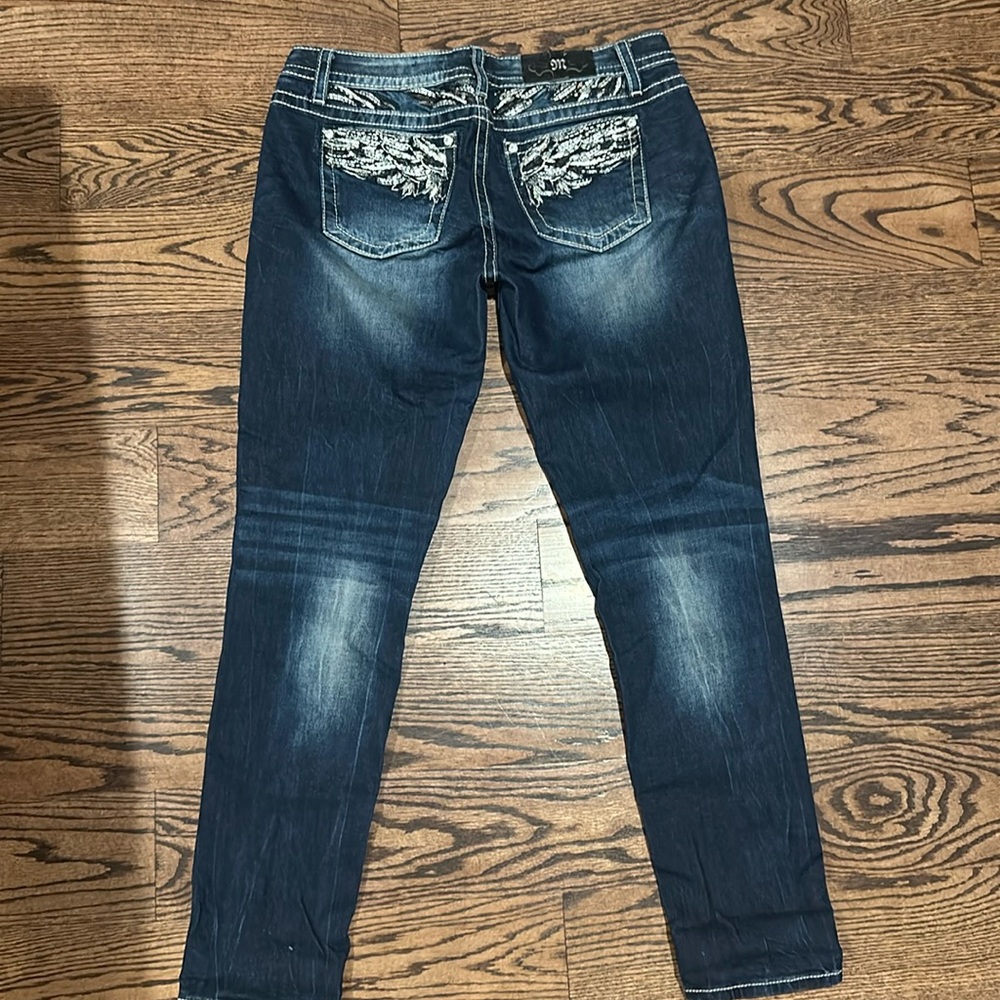 Miss Me Signature skinny